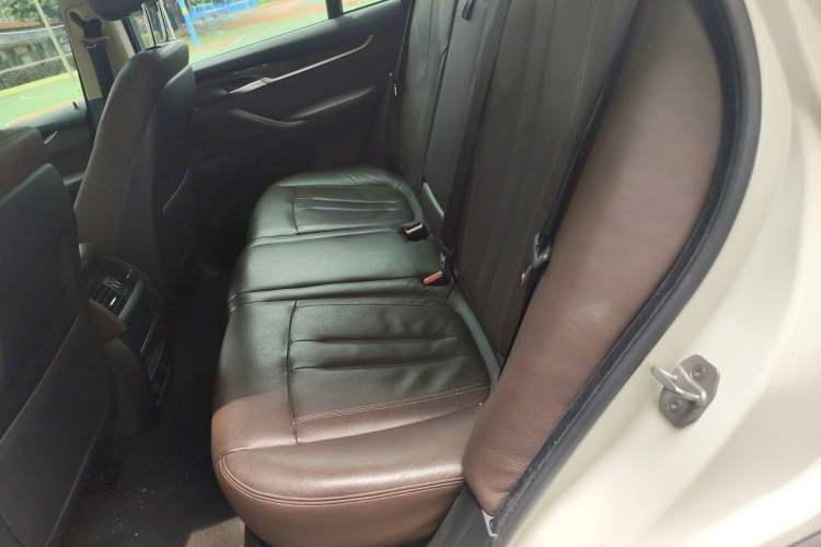 Used BMW X5 2015 xDrive28i Left Rear Seat