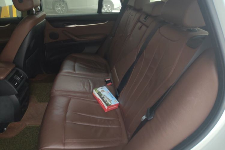 Used BMW X5 2015 xDrive28i Left Rear Seat