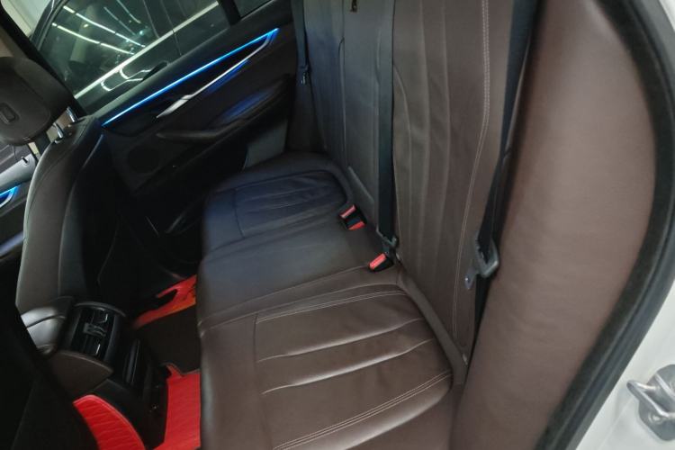 Used BMW X5 2015 xDrive28i Left Rear Seat