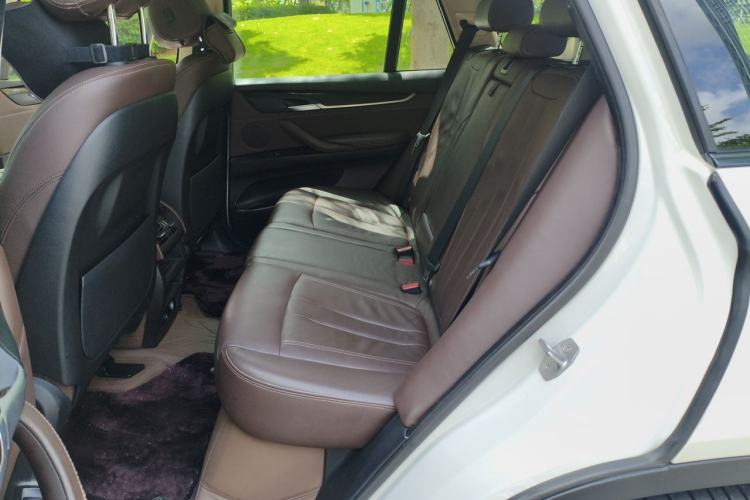 Used BMW X5 2015 xDrive28i Left Rear Seat
