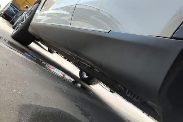 Used BMW X5 2015 xDrive35i U.S. specification Left Side Sill