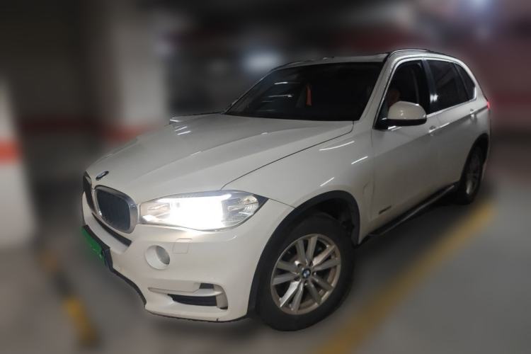 Used BMW X5 2015 xDrive28i Guazi used car, China used car export, Used car for sale, Used BMW cars, Cheapest cars for sale