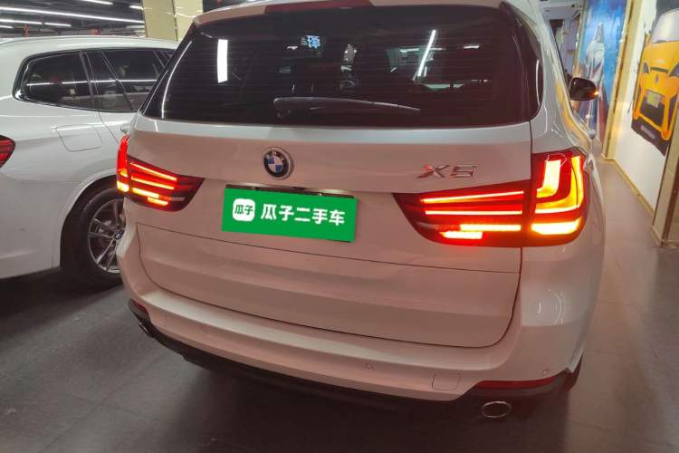 Used BMW X5 2015 xDrive28i Rear