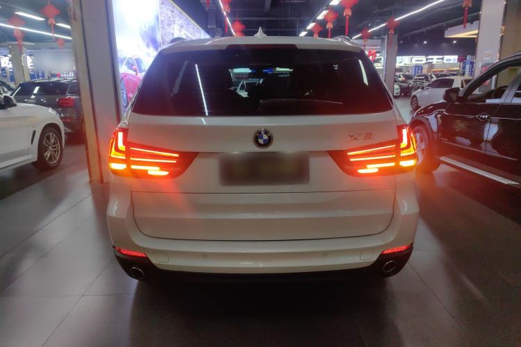 Used BMW X5 2015 xDrive28i Rear