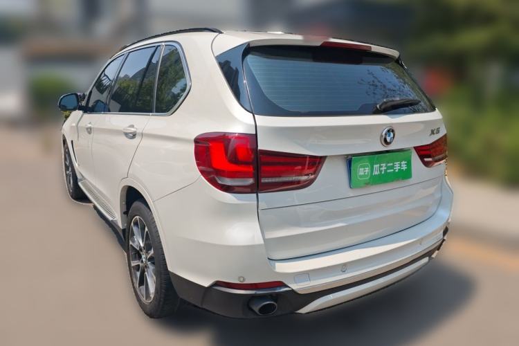 Used BMW X5 2015 xDrive35i U.S. specification Rear Left 45 Deg
