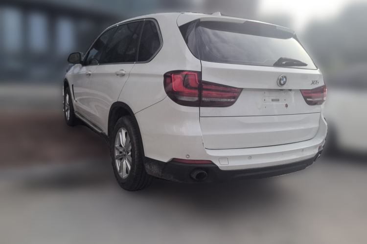 Used BMW X5  Rear Left 45 Deg