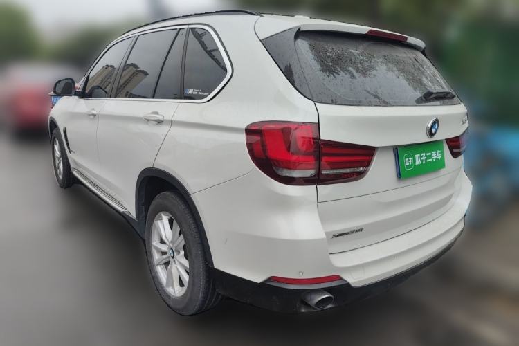 Used BMW X5 2015 xDrive28i Rear Left 45 Deg
