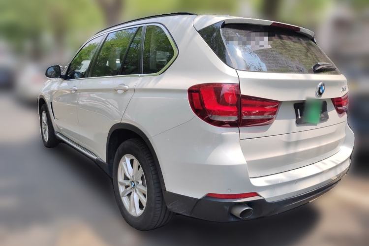 Used BMW X5  Rear Left 45 Deg