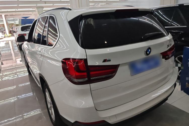 Used BMW X5 2015 xDrive28i Rear Left 45 Deg