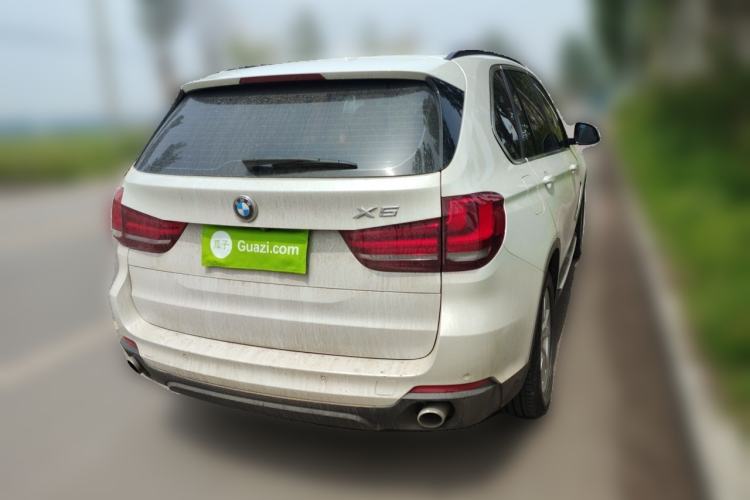 Used BMW X5 2015 xDrive28i Rear Right 45 Deg