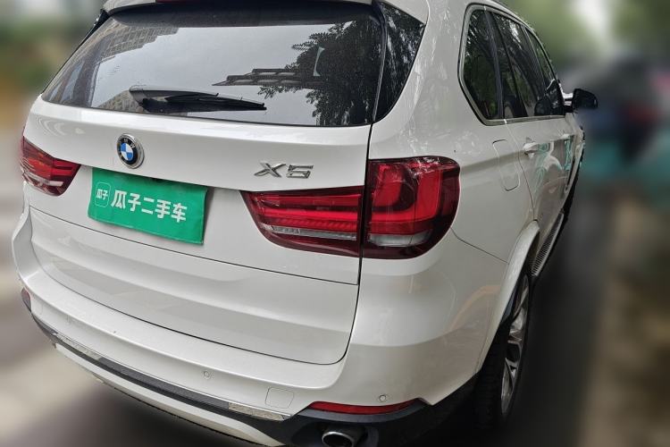 Used BMW X5  Rear Right 45 Deg