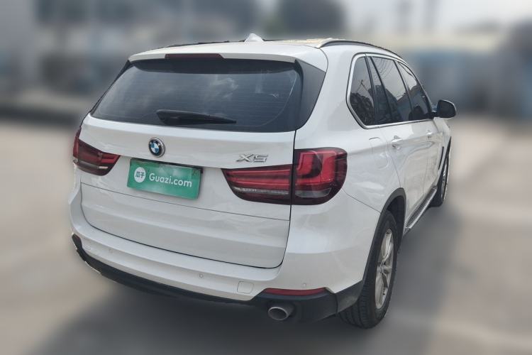 Used BMW X5 2015 xDrive28i Rear Right 45 Deg