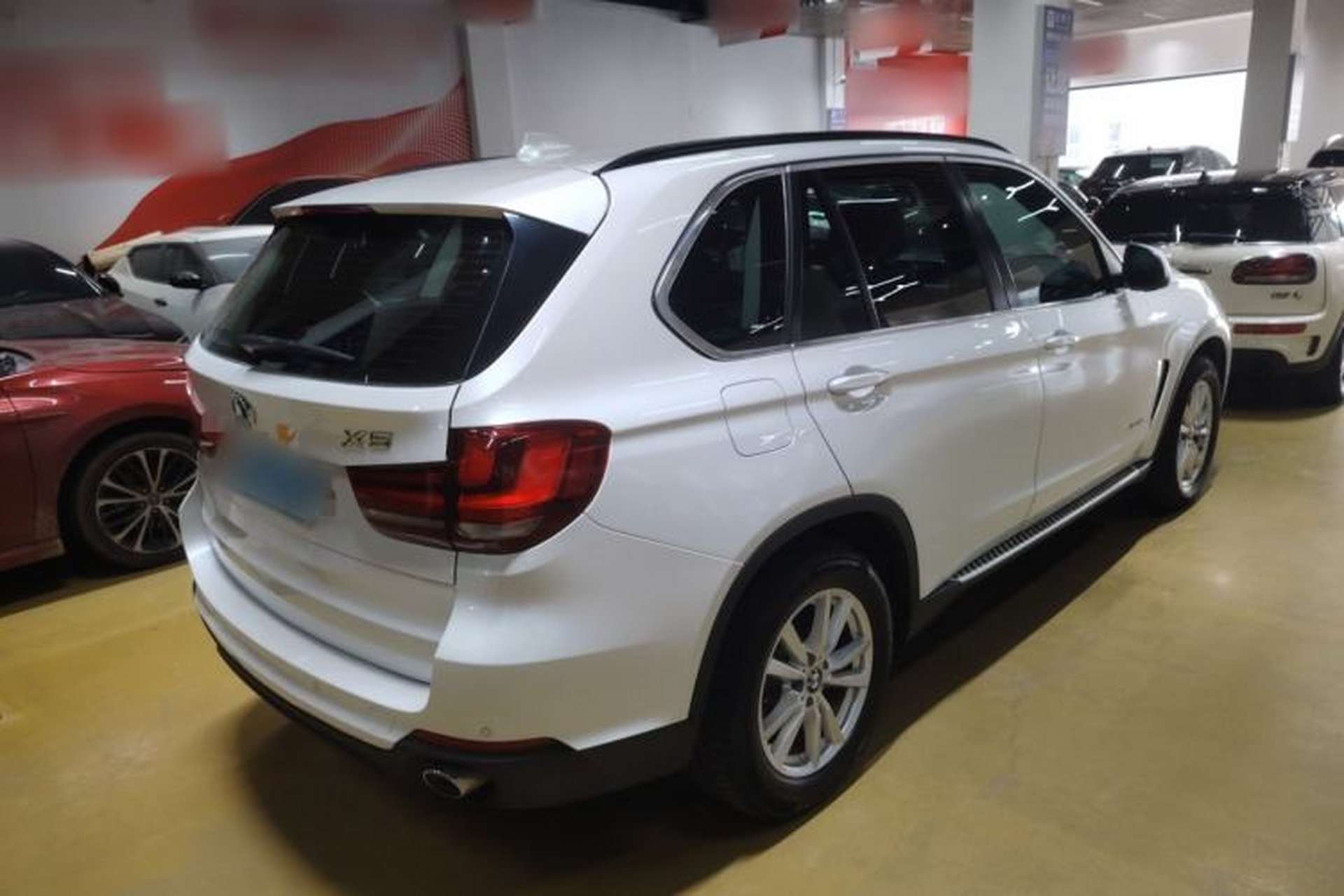 Used BMW X5 2015 xDrive28i Rear Right 45 Deg
