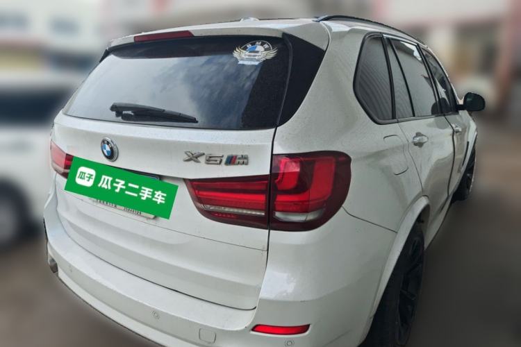 Used BMW X5 2015 xDrive35i U.S. specification Rear Right 45 Deg