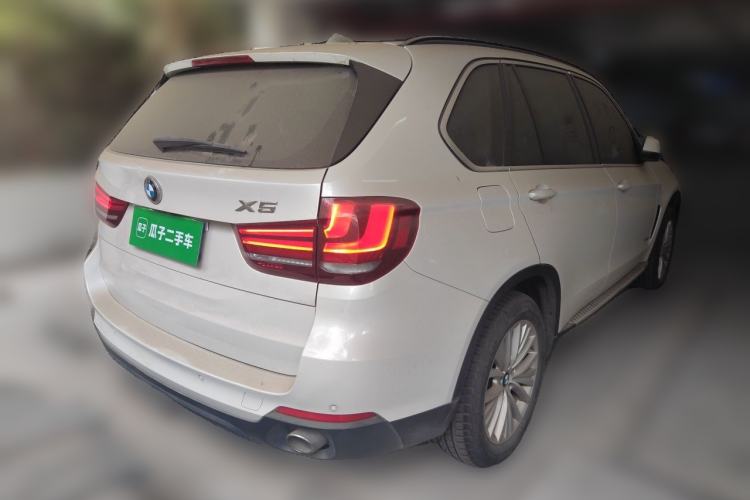 Used BMW X5 2015 xDrive28i Rear Right 45 Deg