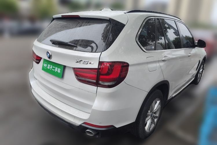 Used BMW X5 2015 xDrive28i Rear Right 45 Deg