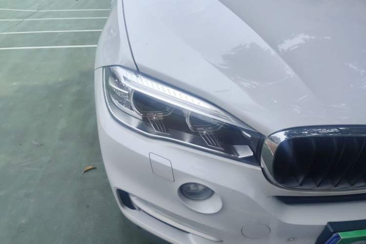 Used BMW X5 2015 xDrive28i Right Front Headlight
