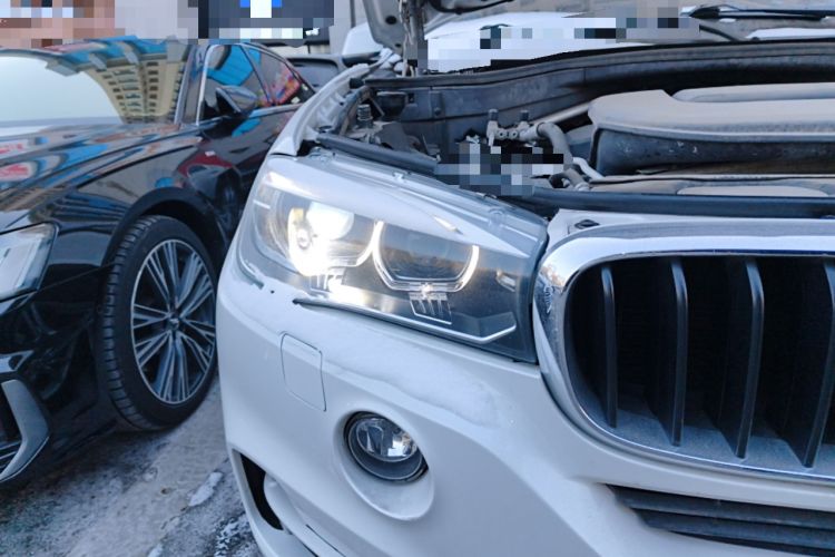 Used BMW X5 2015 xDrive28i Right Front Headlight