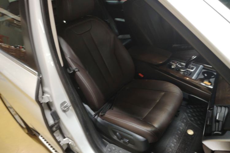 Used BMW X5 2015 xDrive28i Right Front Seat