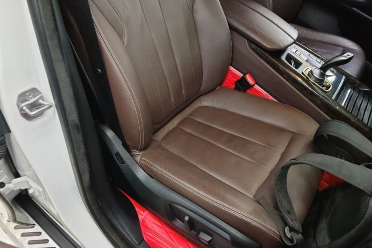 Used BMW X5 2015 xDrive28i Right Front Seat