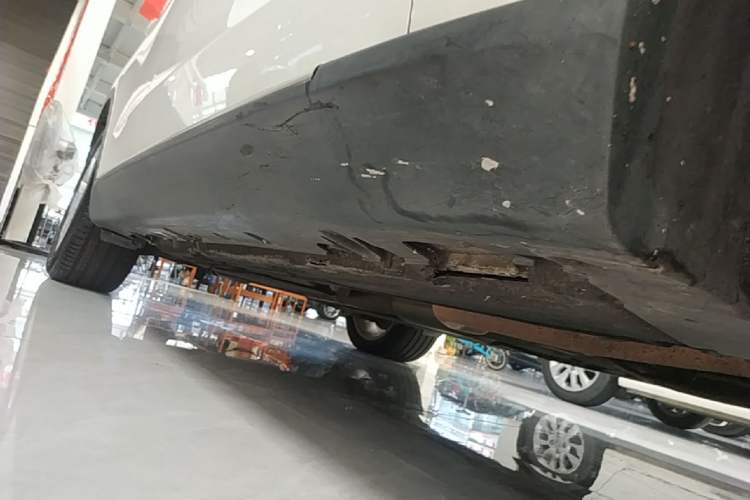 Used BMW X5 2015 xDrive28i Right Side Sill