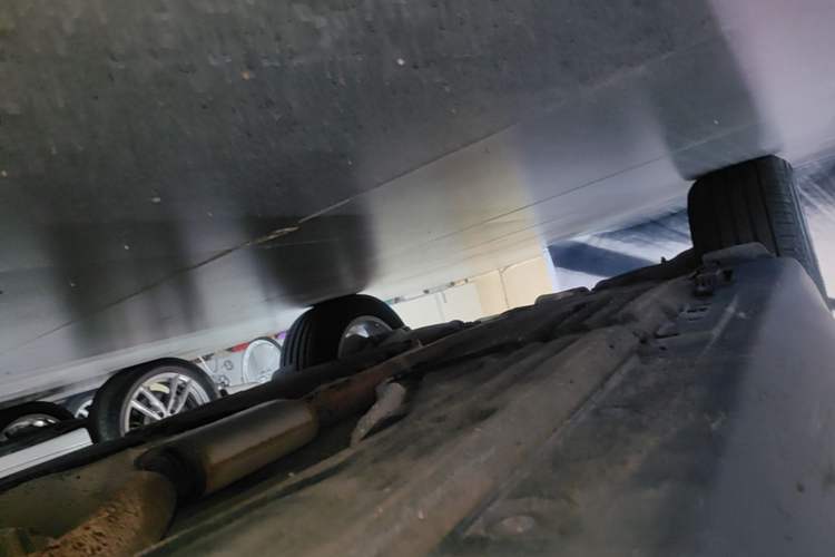 Used BMW X5 2015 xDrive28i Right Side Sill