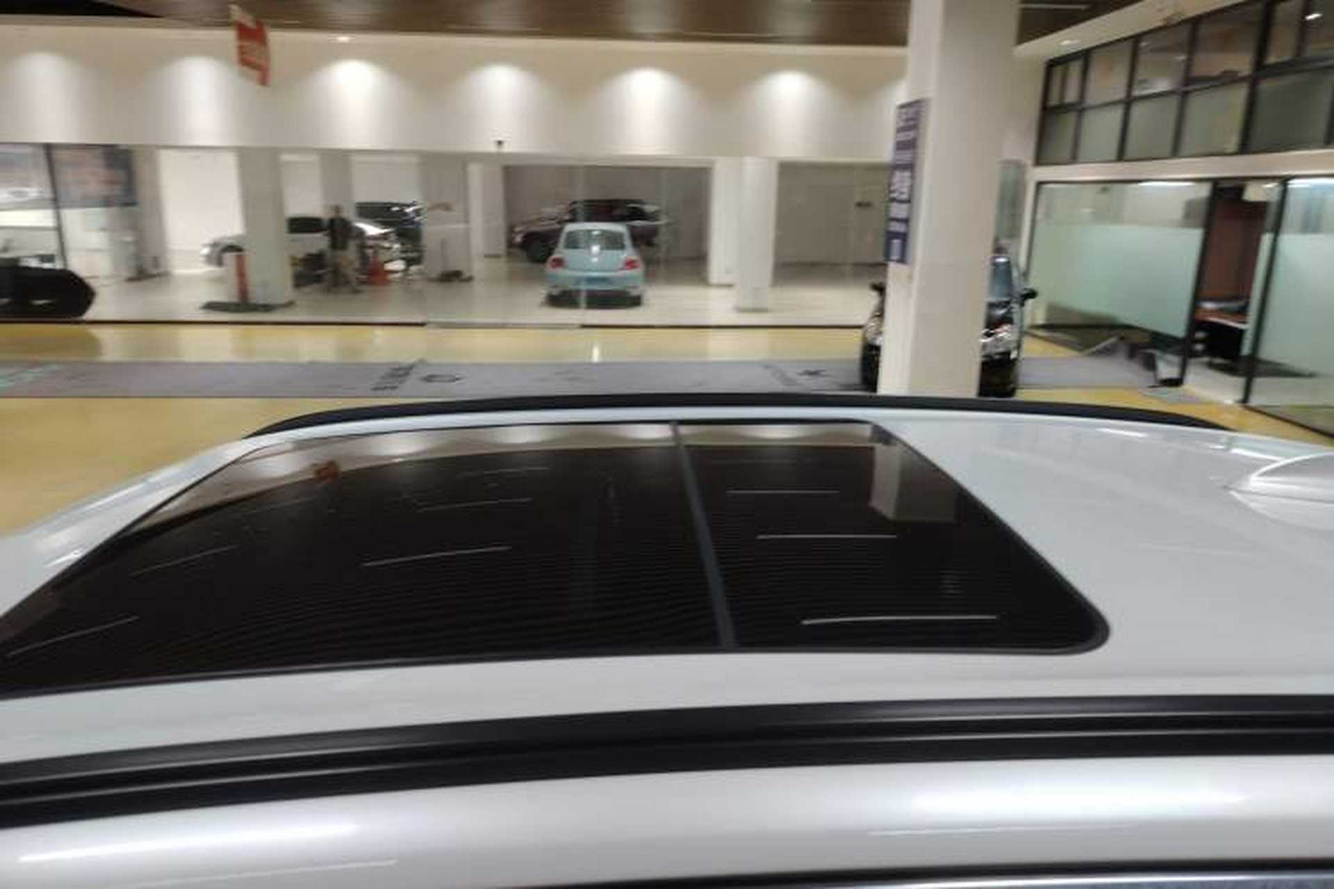 Used BMW X5 2015 xDrive28i Roof