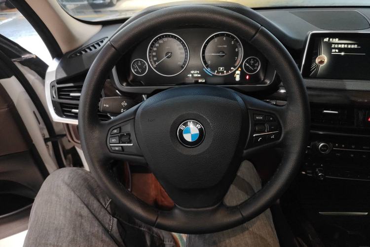 Used BMW X5 2015 xDrive28i Steering Wheel