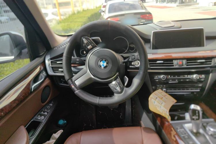 Used BMW X5  Steering Wheel