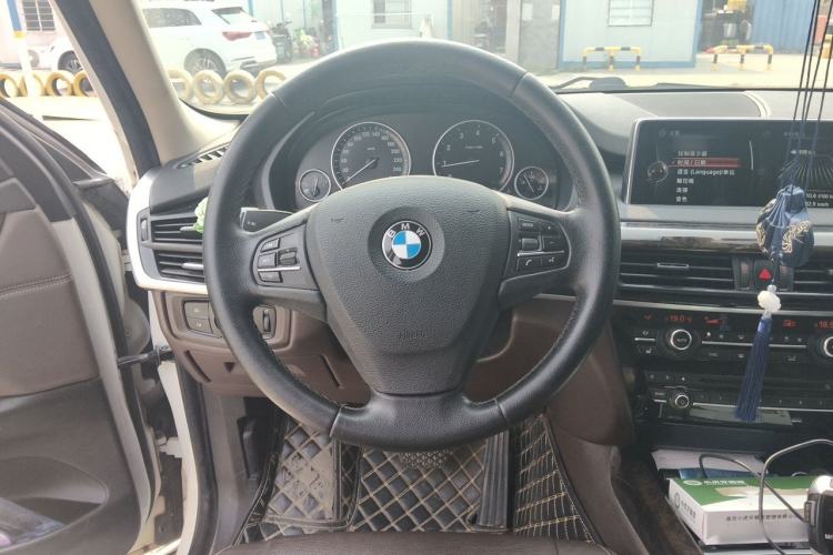 Used BMW X5 2015 xDrive28i Steering Wheel