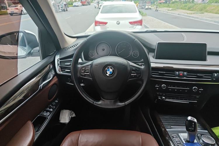 Used BMW X5 2015 xDrive28i Steering Wheel