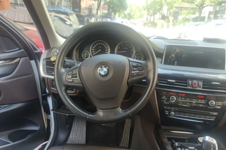Used BMW X5 2015 xDrive28i Steering Wheel