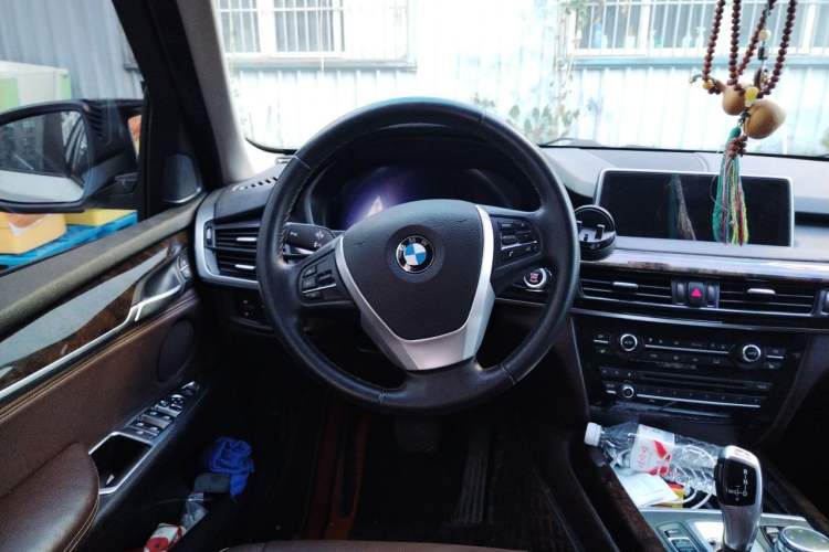 Used BMW X5 2015 xDrive28i Steering Wheel