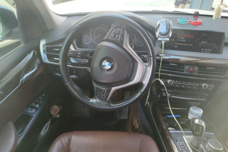 Used BMW X5 2015 xDrive28i Steering Wheel