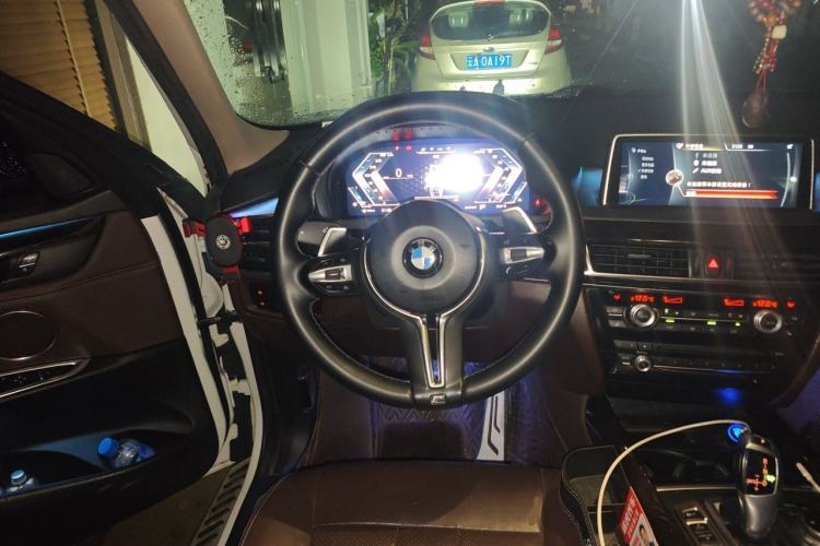 Used BMW X5 2015 xDrive28i Steering Wheel
