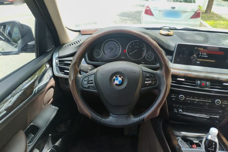 Used BMW X5 2015 xDrive28i Steering Wheel