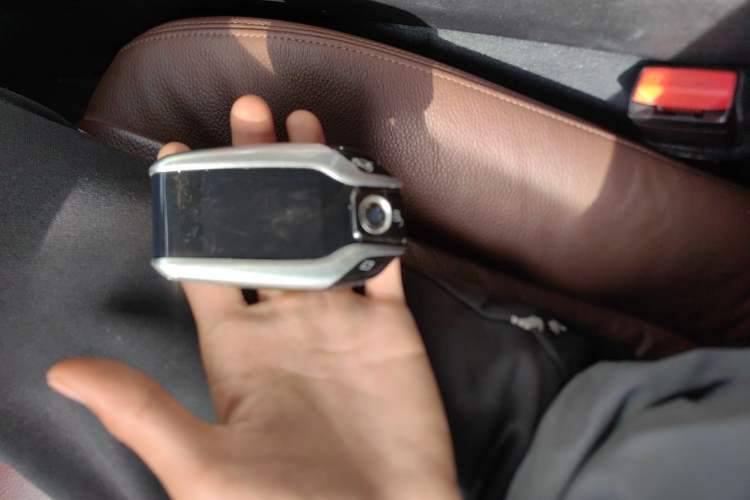 Used BMW X5  Vehicle Key