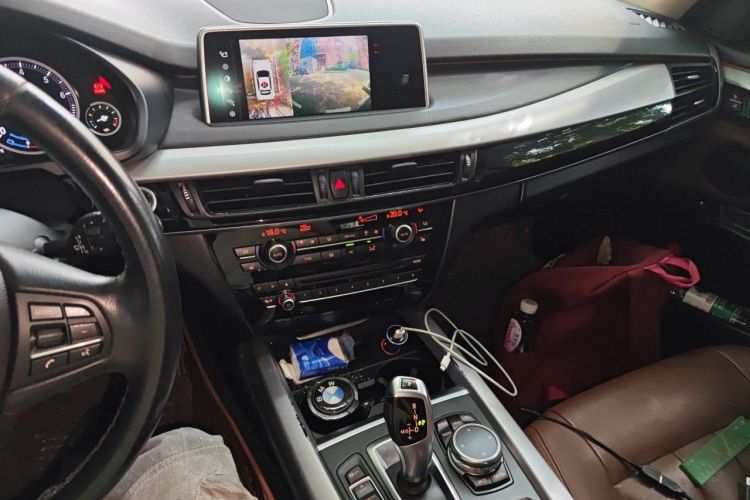 Used BMW X5  Audio And AC Panel