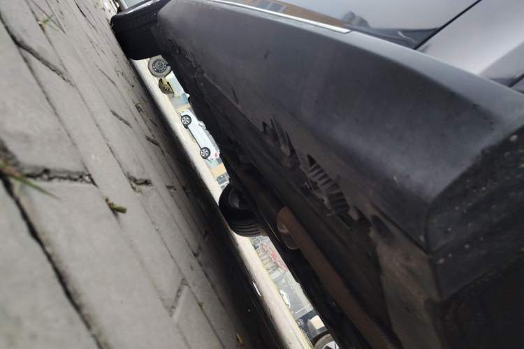 Used BMW X5  Chassis Front Right