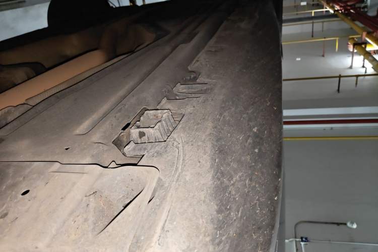 Used BMW X5  Chassis Front Right