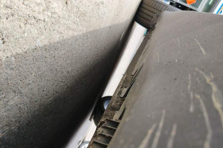 Used BMW X5  Chassis Front Right