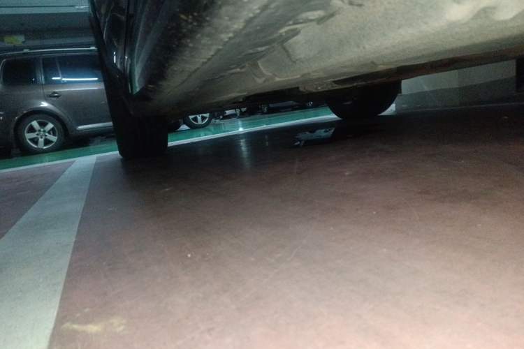 Used BMW X5  Chassis Rear Left