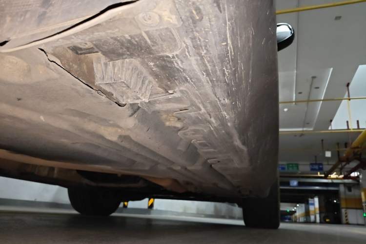 Used BMW X5  Chassis Rear Right