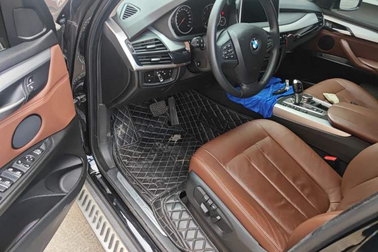 Used BMW X5  Driver Seat