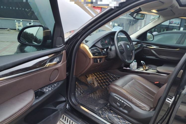 Used BMW X5  Driver Seat