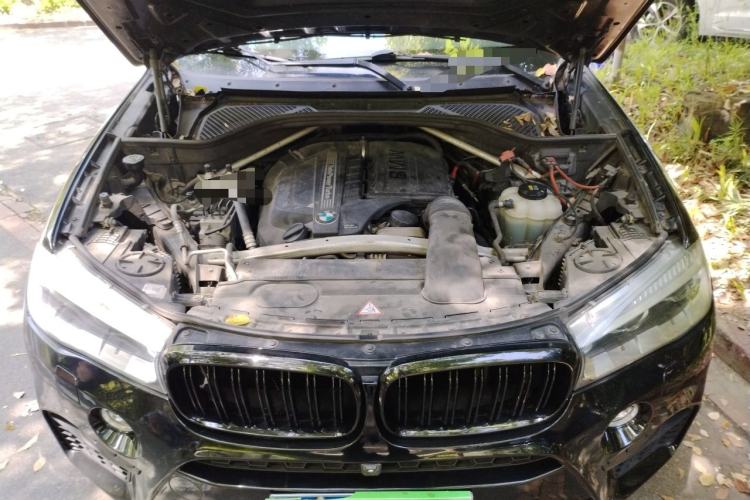 Used BMW X5 2016 xDrive35i parallel import Engine Bay