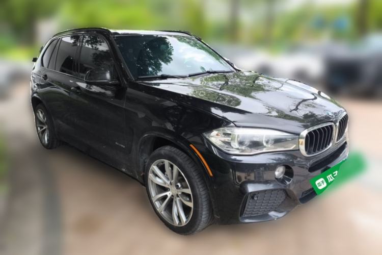 Used BMW X5  Front Right 45 Deg