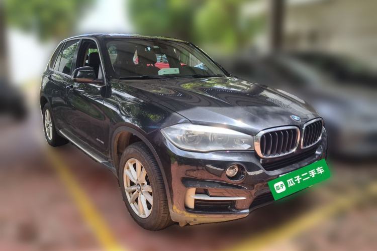 Used BMW X5 2016 xDrive35i parallel import Front Right 45 Deg