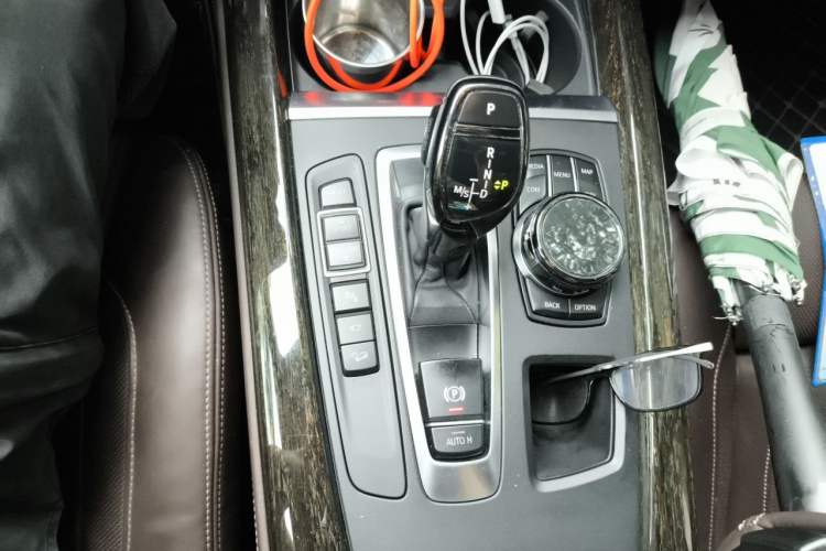 Used BMW X5  Gear Lever