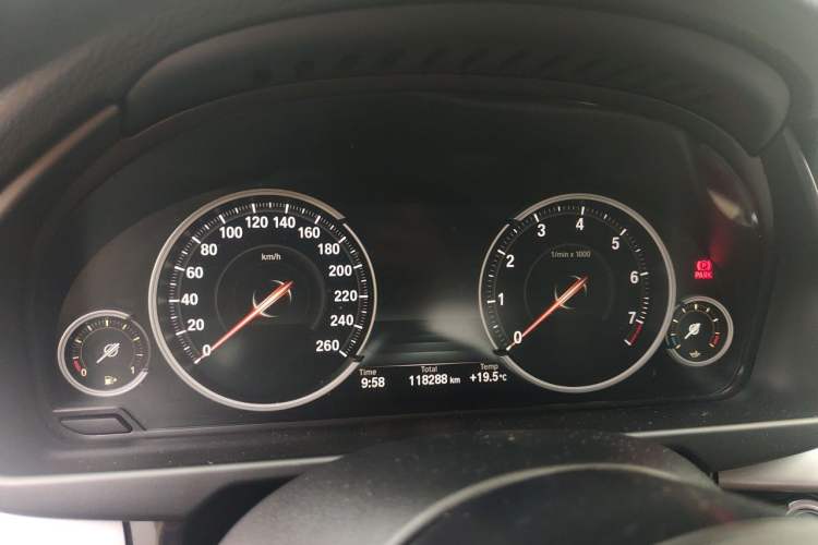 Used BMW X5 2016 xDrive35i Base Model Middle East Instrument Cluster